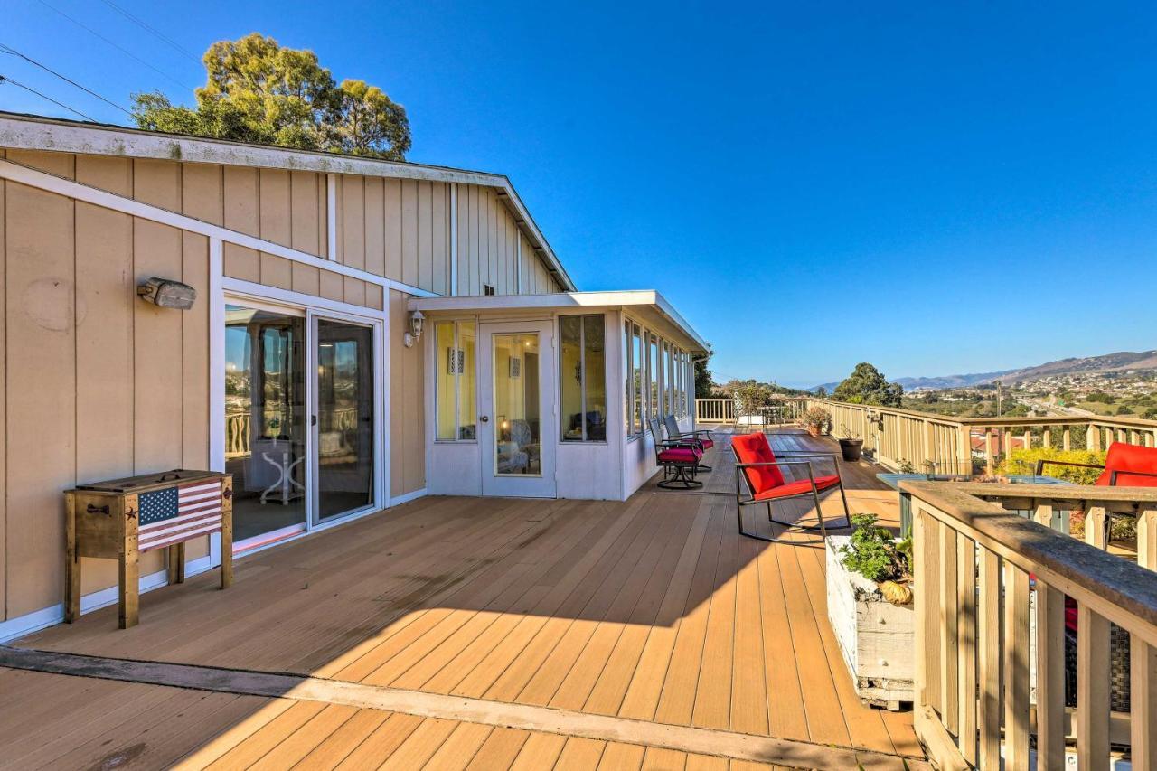 Retro House With Deck And Arroyo Grande View Villa Exterior photo