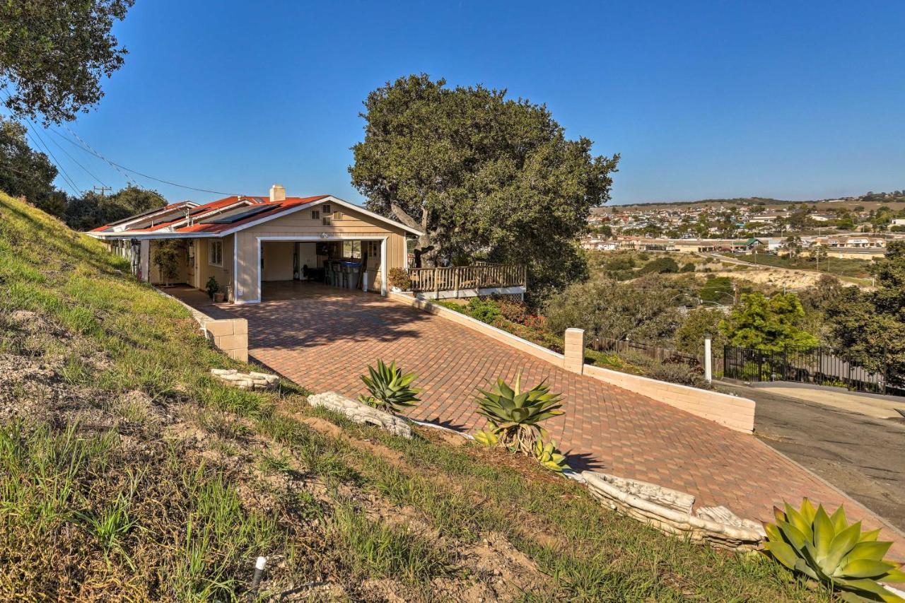 Retro House With Deck And Arroyo Grande View Villa Exterior photo